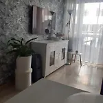 Kasprowicza 20 A U Tereski Apartment